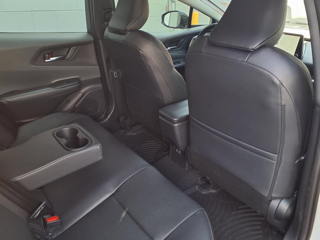 Certified 2026 Toyota Prius XLE FWD image 37