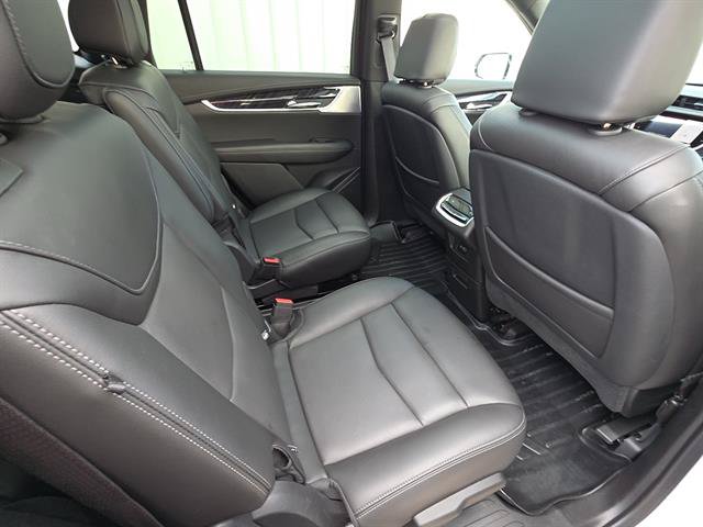 Used 2025 Cadillac XT6 Premium Luxury FWD image 21