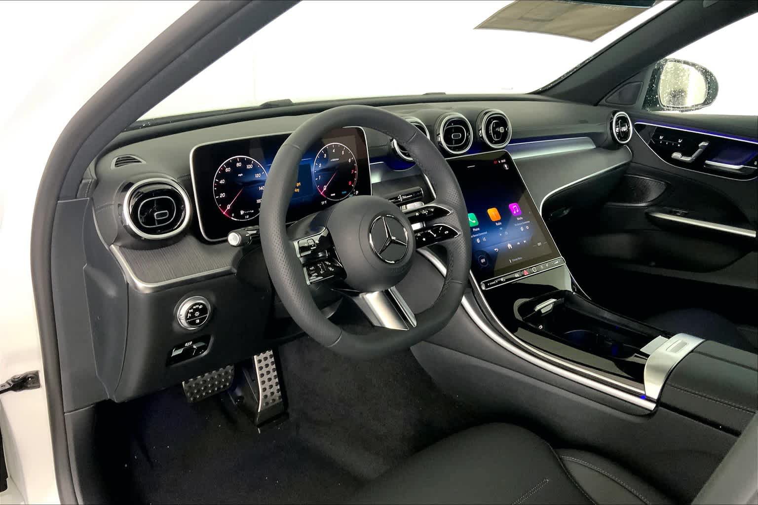 Used 2025 Mercedes-Benz C 300 4MATIC Sedan image 10