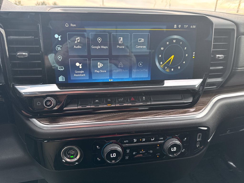 Used 2022 Chevrolet Silverado 1500 LT AWD/4WD image 7