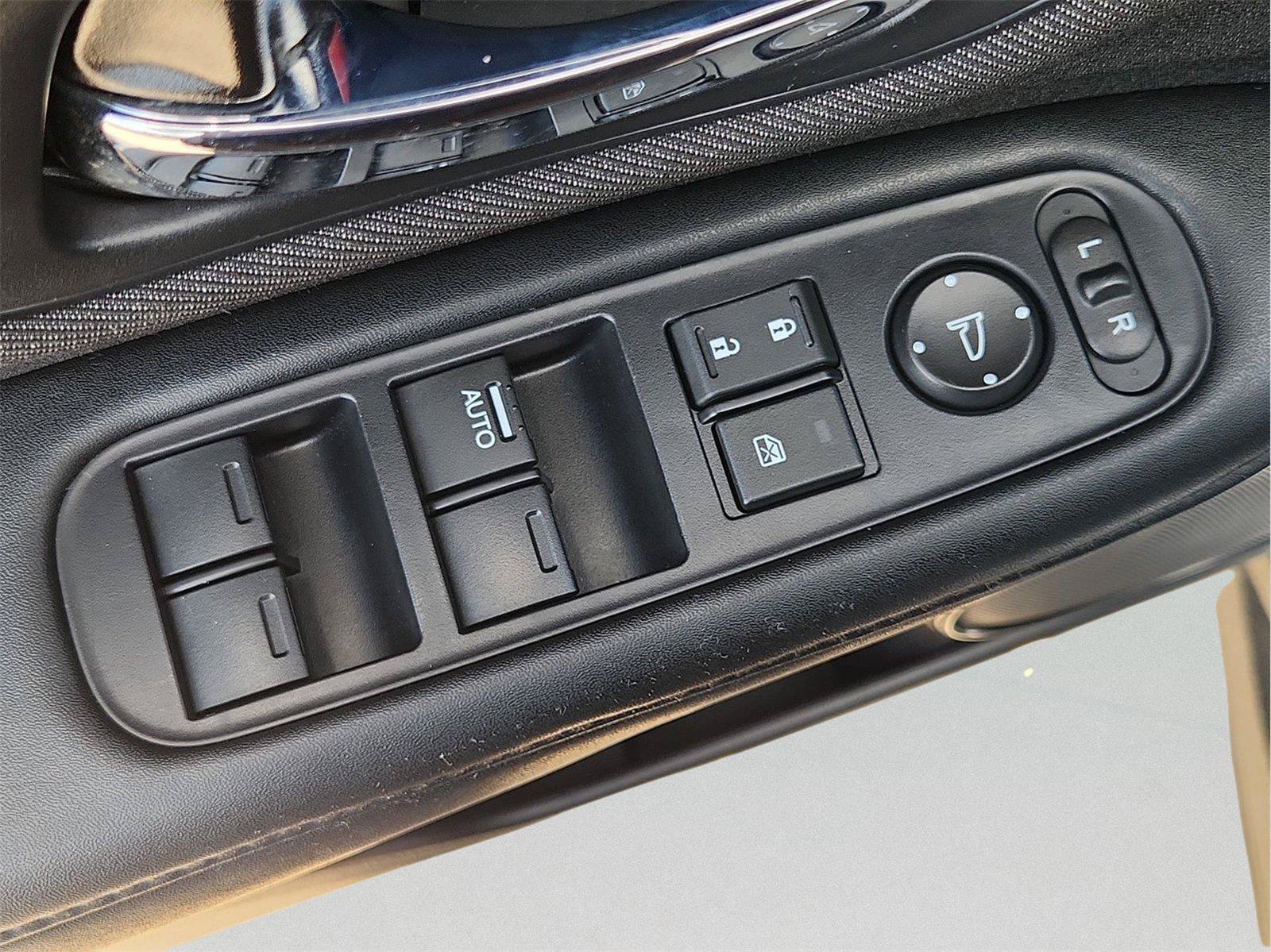 Used 2022 Honda HR-V Sport image 20