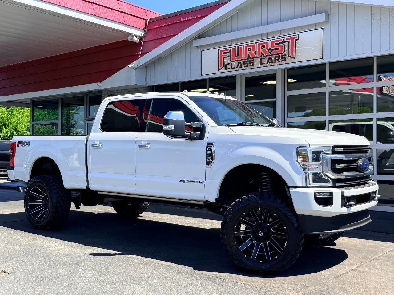 Used 2020 Ford F250 Platinum w/ FX4 Off-Road Package AWD/4WD image 1
