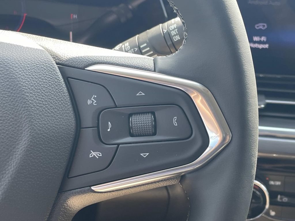 New 2026 Chevrolet Trax ACTIV w/ Driver Confidence Package FWD image 23