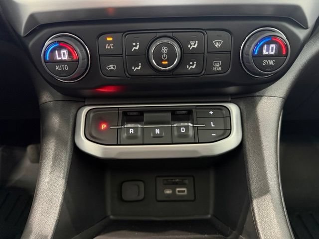Used 2023 GMC Acadia SLT AWD/4WD image 18