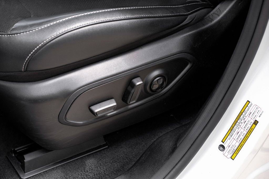 Used 2023 Jeep Grand Cherokee Altitude image 43