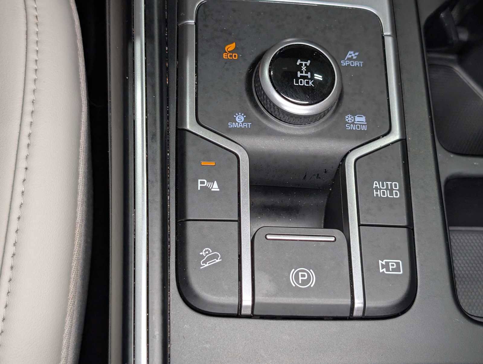 Certified 2023 Kia Sorento EX image 27