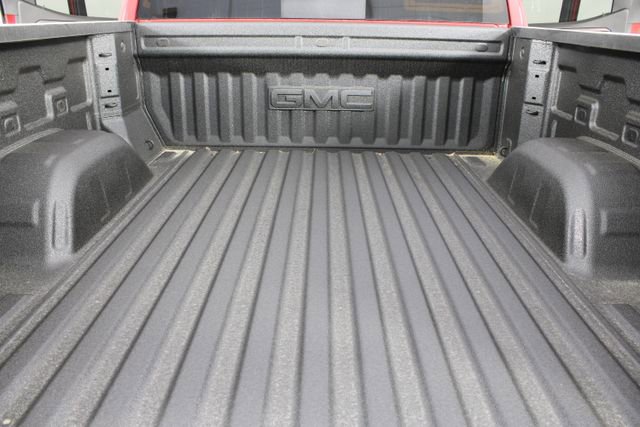 New 2026 GMC Sierra 1500 SLT w/ SLT Premium Plus Package AWD/4WD image 21