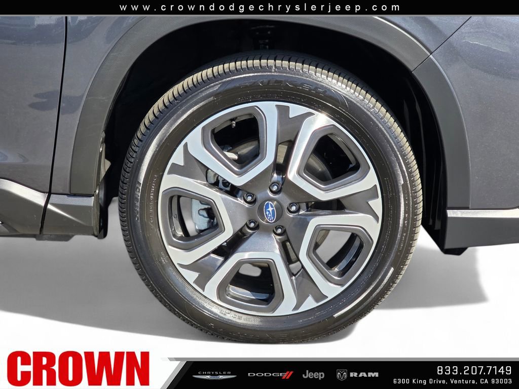 Used 2025 Subaru Ascent Touring w/ Popular Package #2 image 9