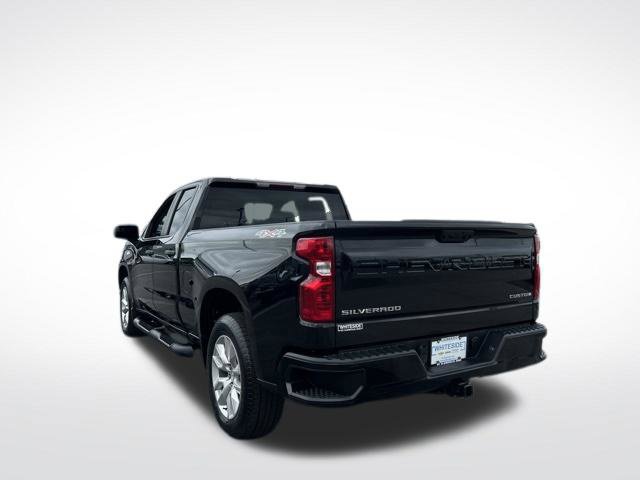 Used 2022 Chevrolet Silverado 1500 Custom AWD/4WD image 11