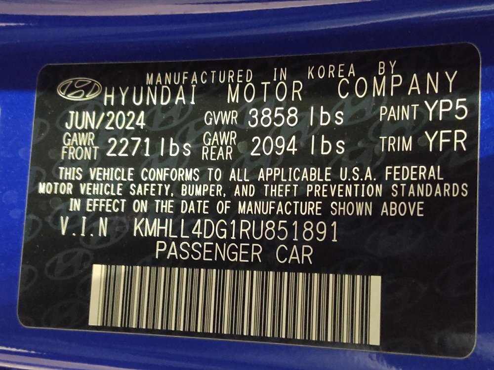 Used 2024 Hyundai Elantra SE FWD image 33