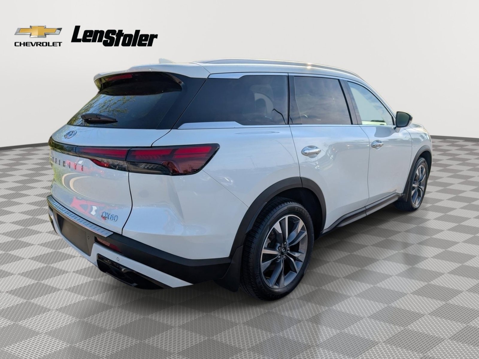 Used 2023 INFINITI QX60 Luxe w/ Cargo Package image 5