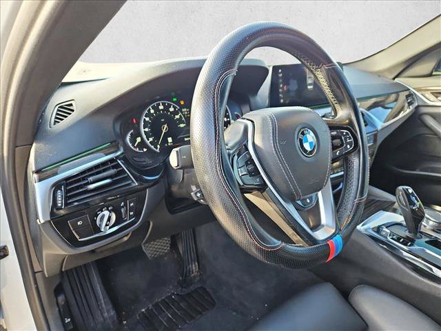 Used 2018 BMW 530i xDrive w/ Premium Package AWD/4WD image 9