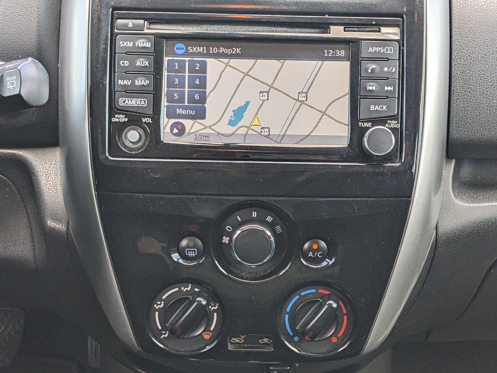 Used 2016 Nissan Versa Note SV image 14