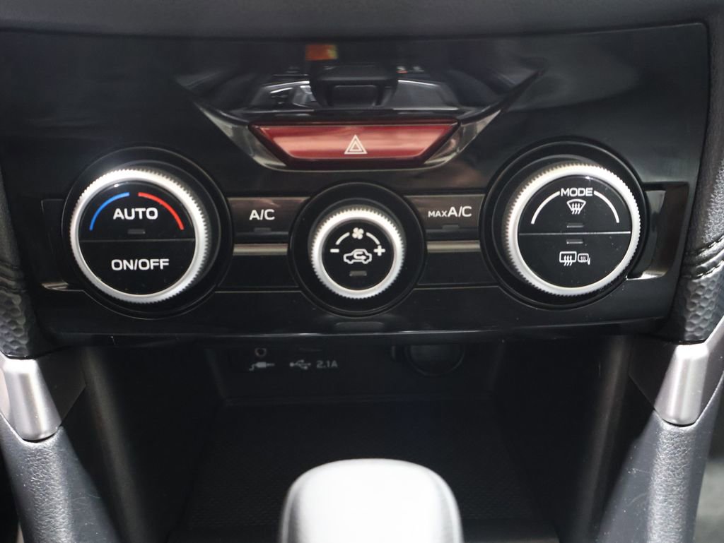 Used 2021 Subaru Forester Premium image 31