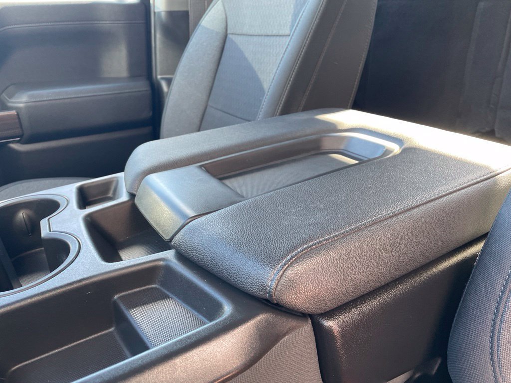 Used 2022 Chevrolet Silverado 1500 LT AWD/4WD image 20