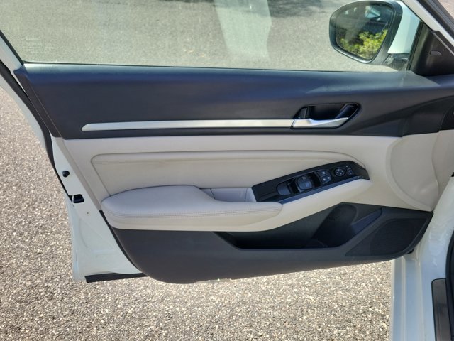 Used 2021 Nissan Altima 2.5 SL image 14