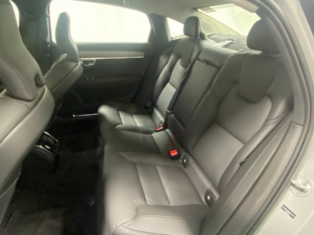Used 2025 Volvo S90 B6 Plus AWD/4WD image 14