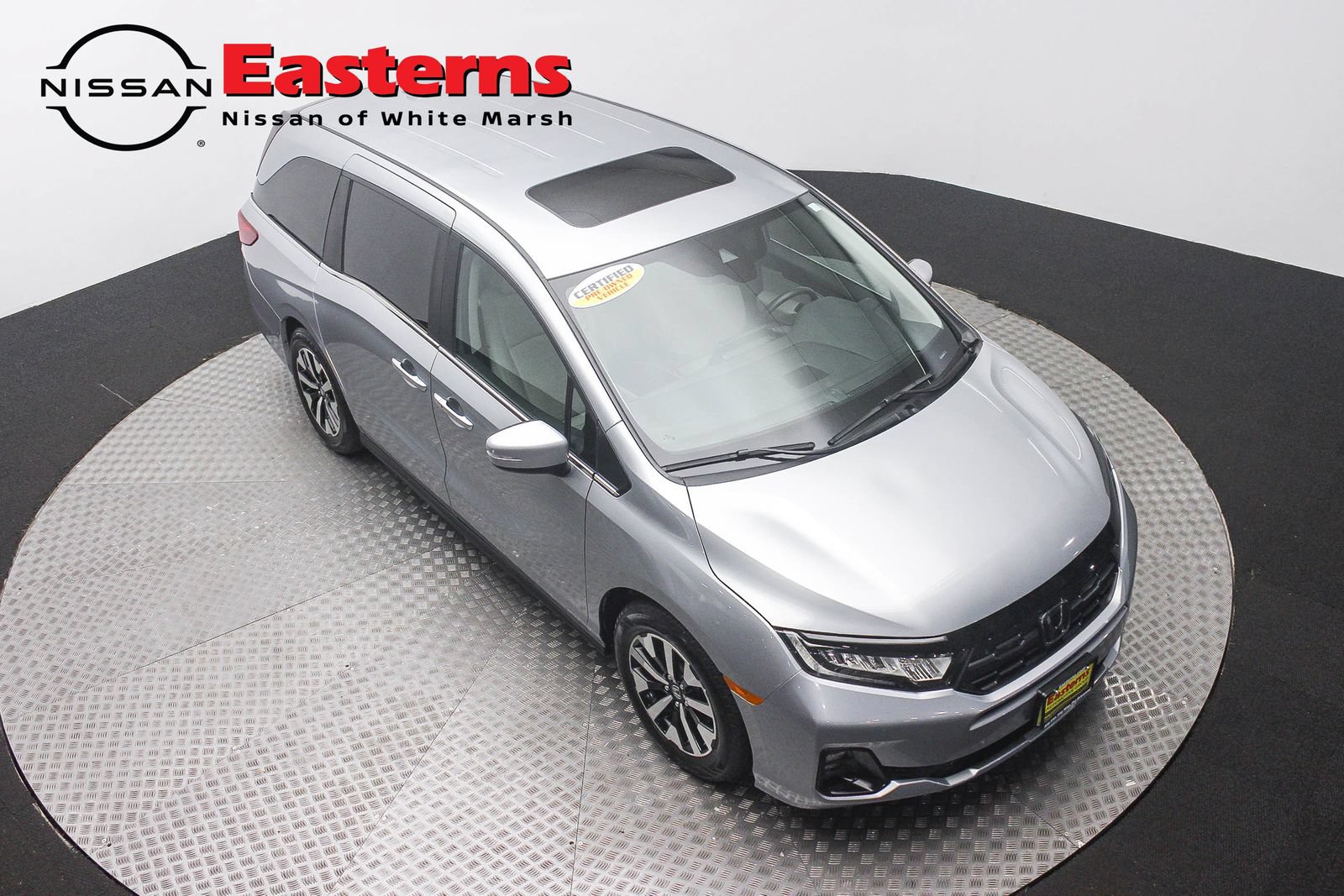 Used 2025 Honda Odyssey EX-L image 3