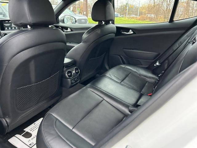 Used 2020 Kia Stinger GT-Line image 14