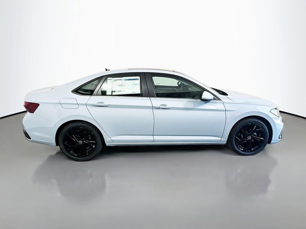 New 2026 Volkswagen Jetta SE FWD image 11