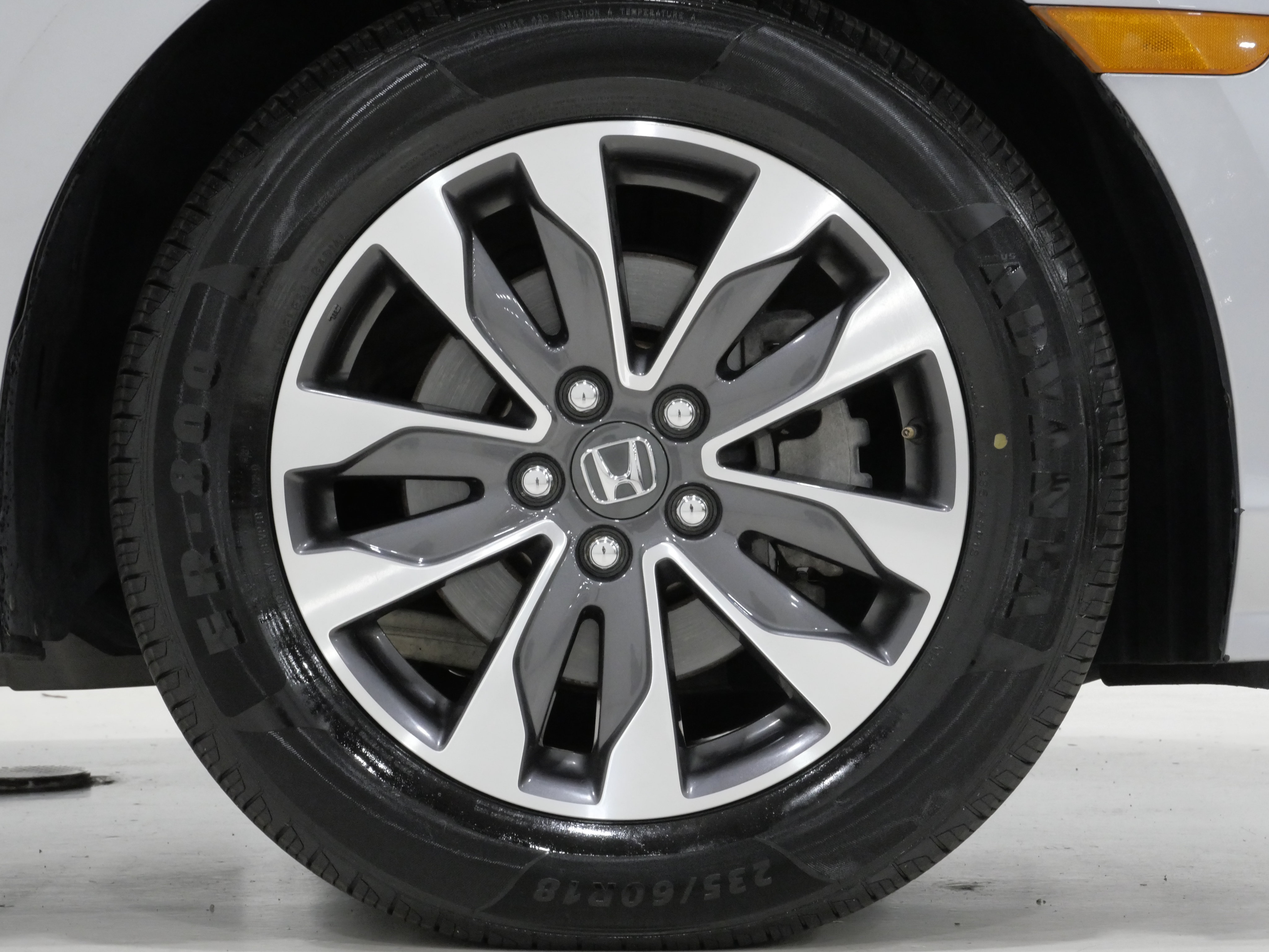 Used 2022 Honda Odyssey EX-L image 9