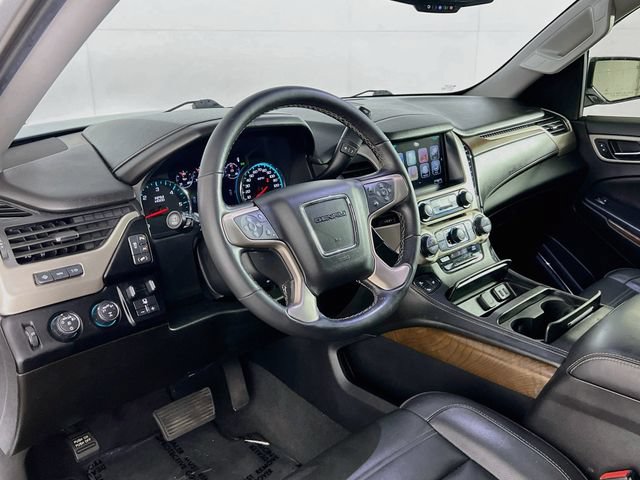 Used 2019 GMC Yukon Denali w/ Open Road Package AWD/4WD image 39