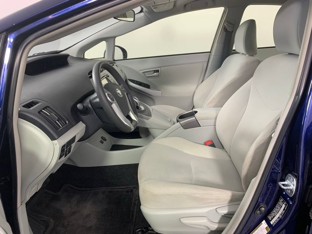 Used 2012 Toyota Prius Two FWD image 2