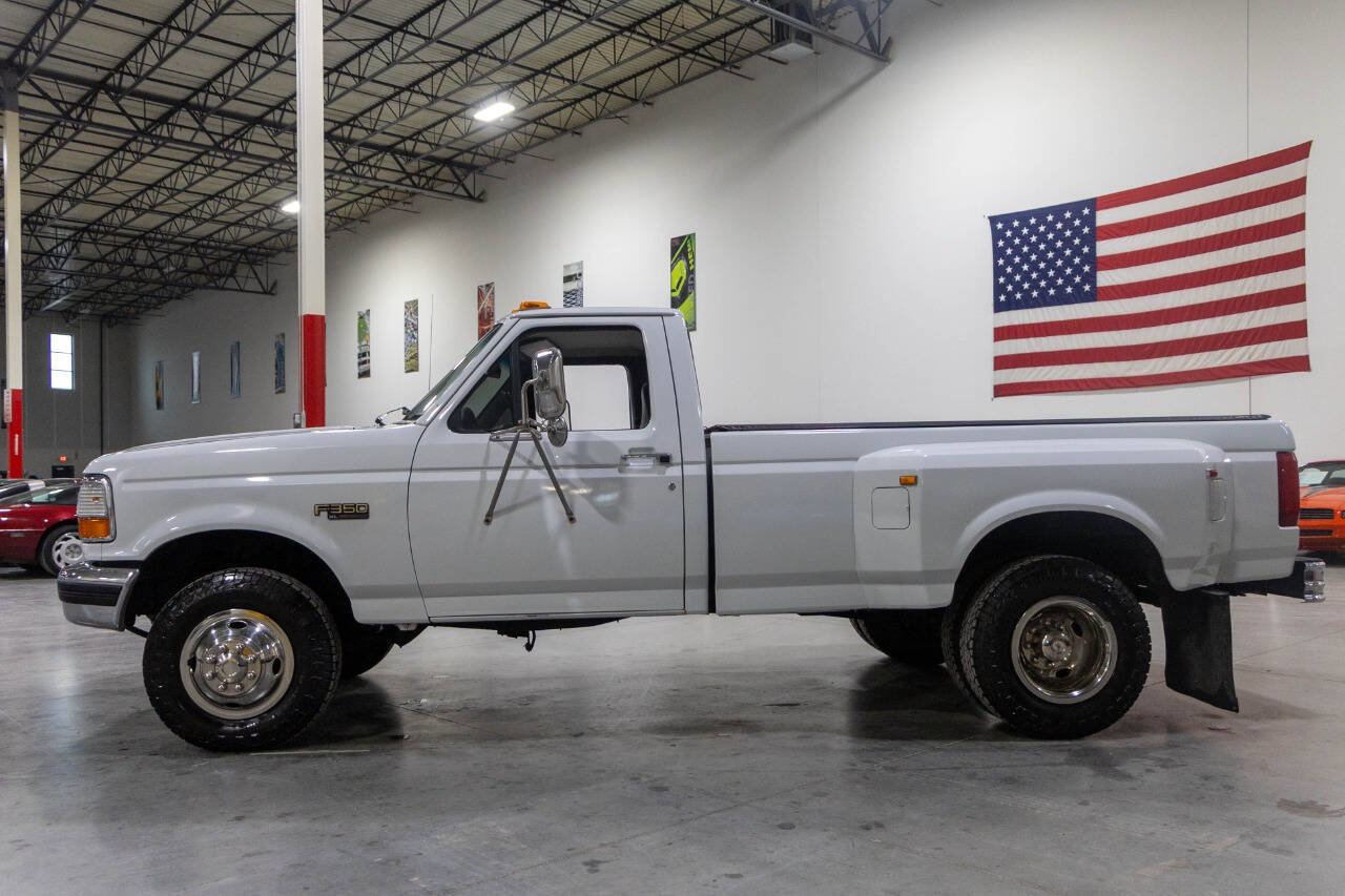 Used 1997 Ford F350 2WD Regular Cab image 3