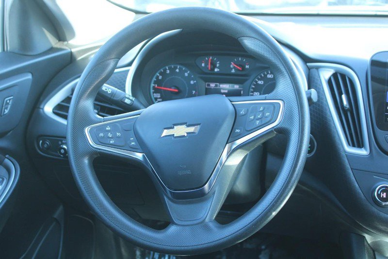Used 2023 Chevrolet Malibu LT image 14