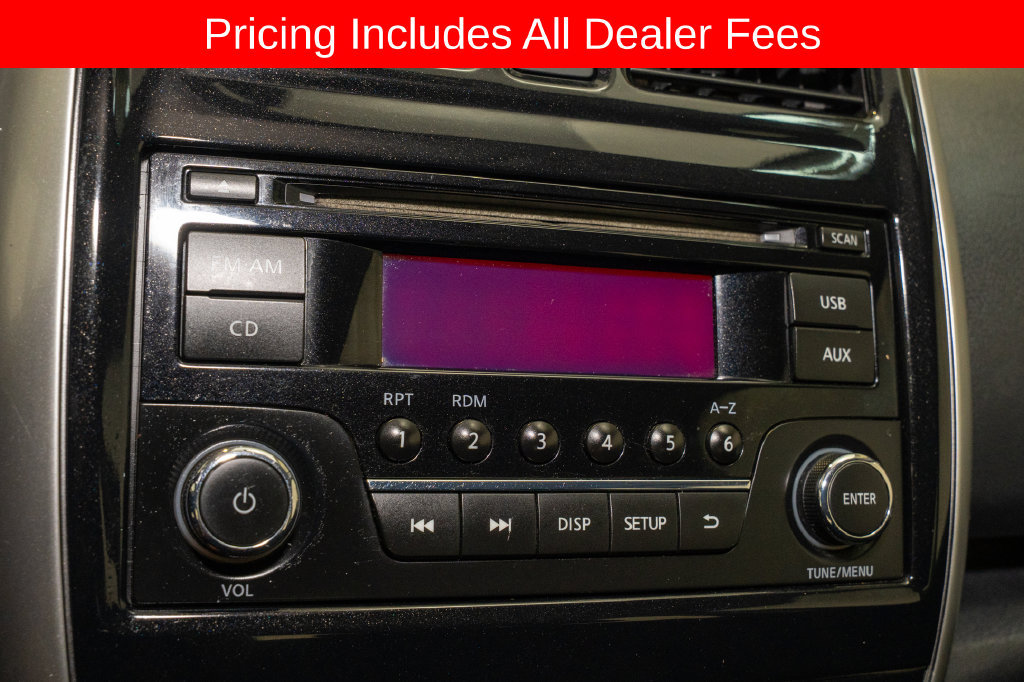 Used 2015 Nissan Versa Note SV FWD image 12