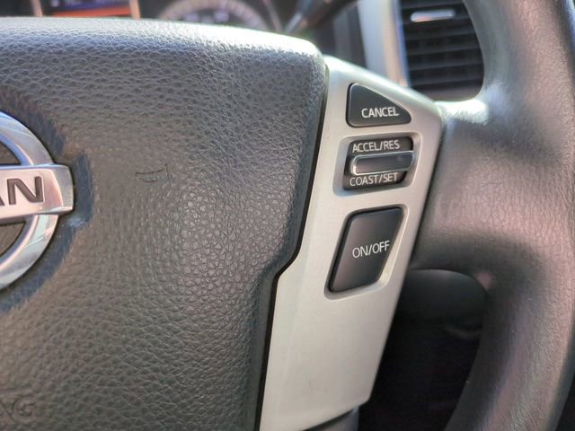 Used 2019 Nissan Titan SV image 24