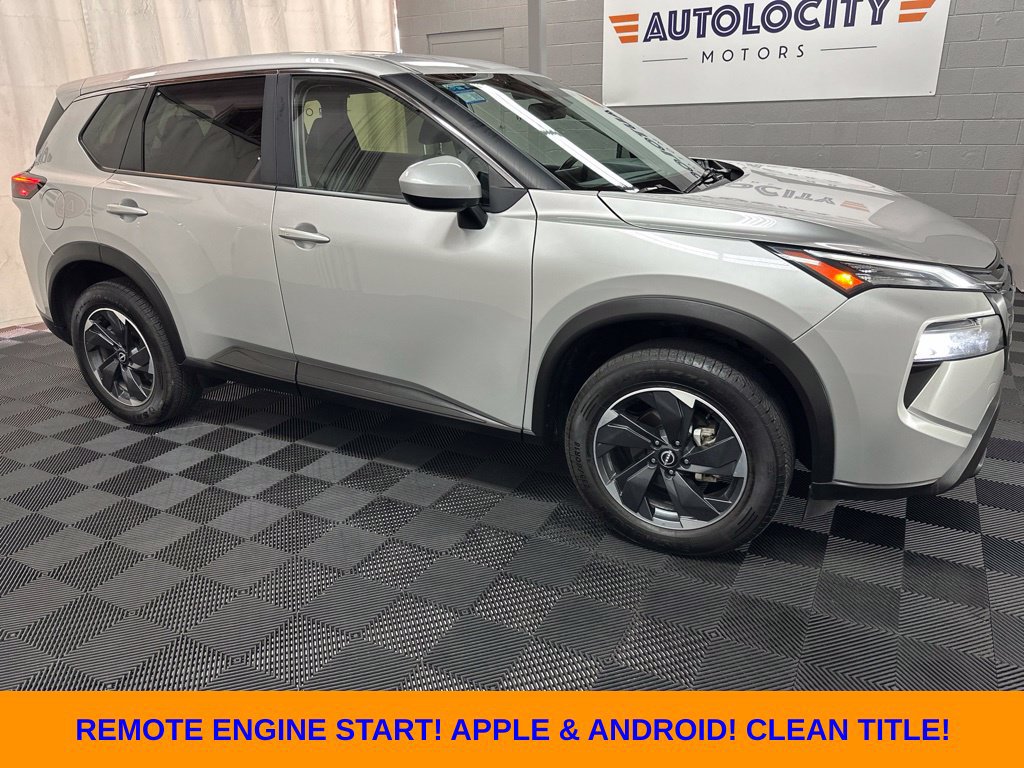 Used 2025 Nissan Rogue SV AWD/4WD image 1