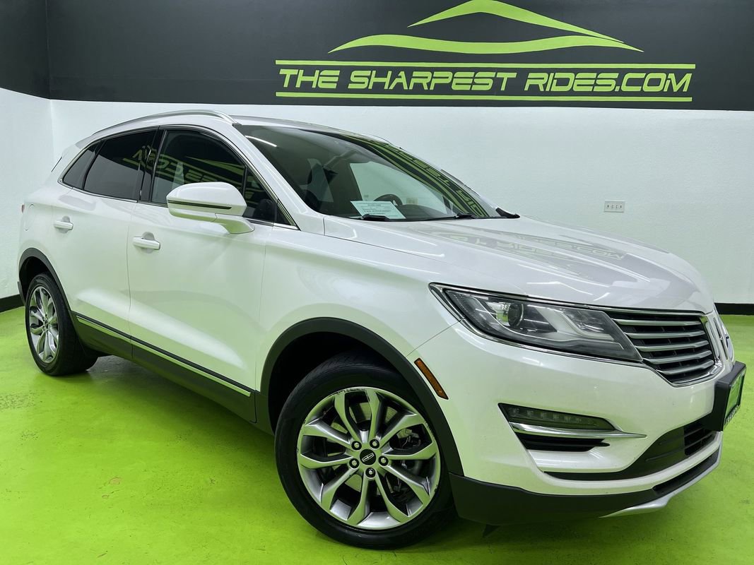 Used 2017 Lincoln MKC Select w/ Select Plus Package AWD/4WD image 1
