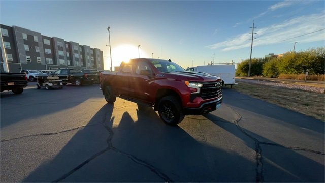 Certified 2024 Chevrolet Silverado 1500 LT Trail Boss w/ Convenience Package II image 2
