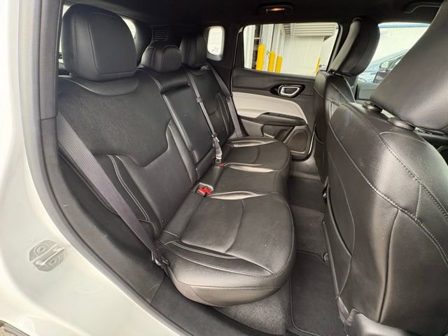 Used 2025 Jeep Compass Limited image 26