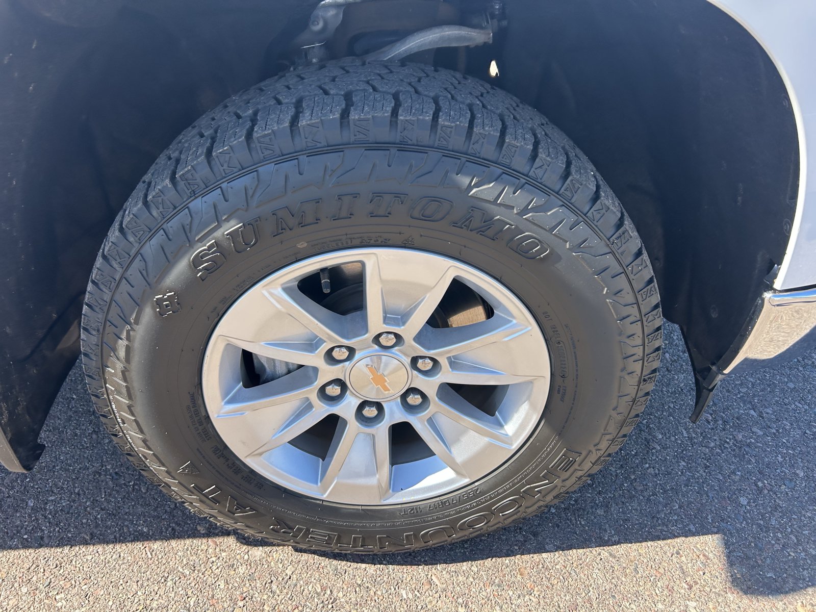 Certified 2025 Chevrolet Silverado 1500 LT RWD image 9