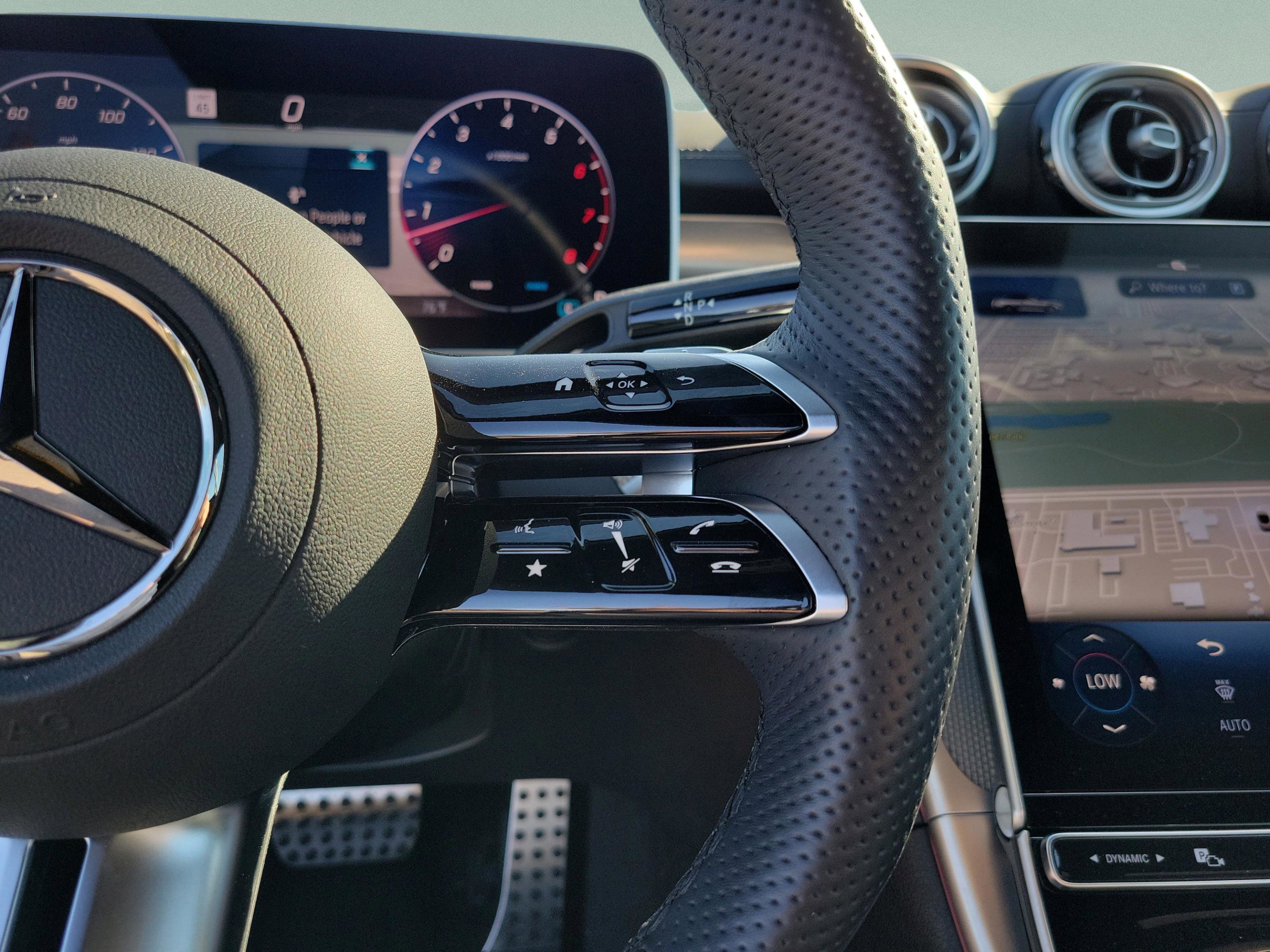 Certified 2025 Mercedes-Benz CLE 450 4MATIC Cabriolet image 28