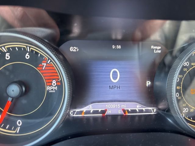 Used 2018 Jeep Cherokee Trailhawk image 7