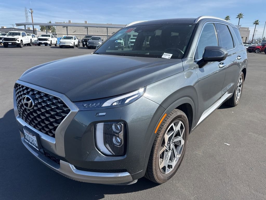 Used 2022 Hyundai Palisade Calligraphy image 2