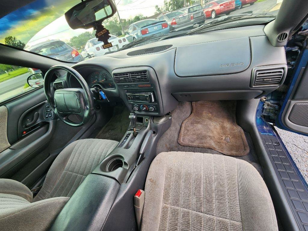 Used 1997 Chevrolet Camaro Z28 w/ Preferred Equipment Group 2 RWD image 17