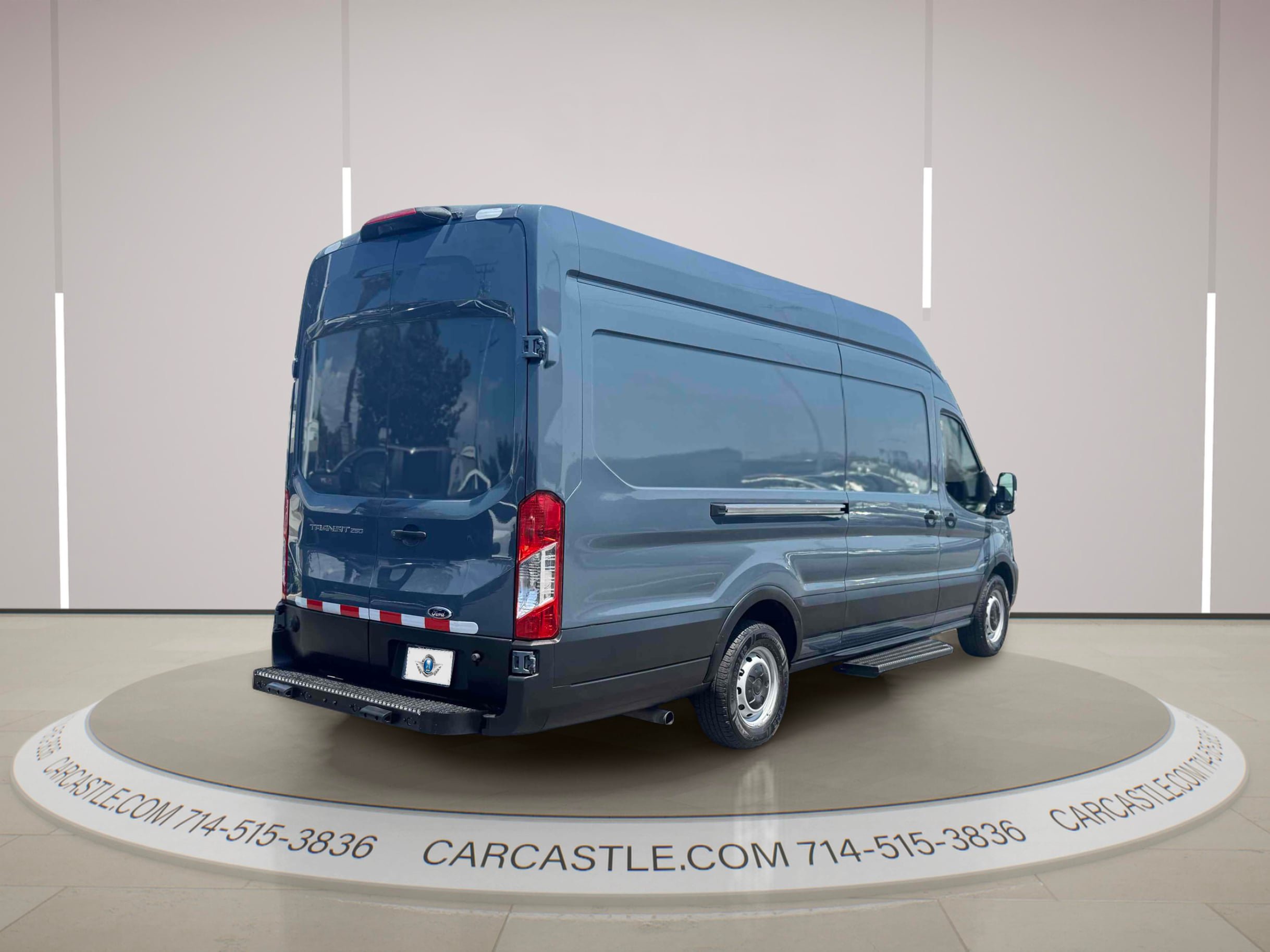 Used 2020 Ford Transit 250 148 High Roof Extended RWD image 5