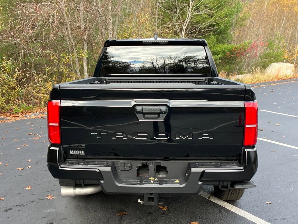 New 2025 Toyota Tacoma TRD Off-Road image 4