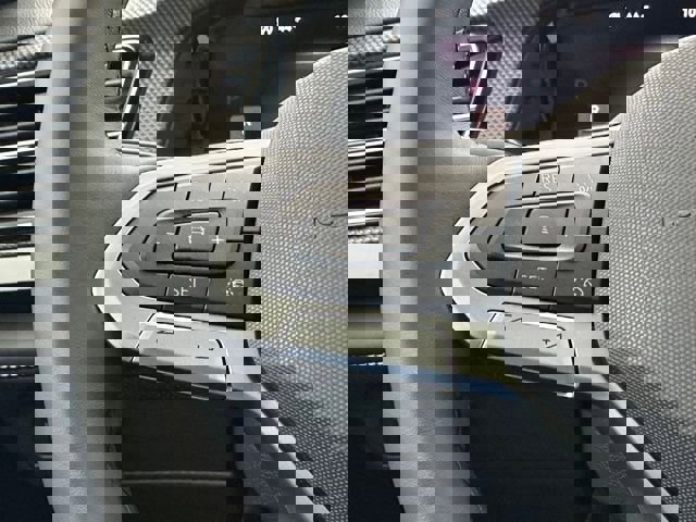 New 2026 Volkswagen Atlas Cross Sport SEL R-Line image 38