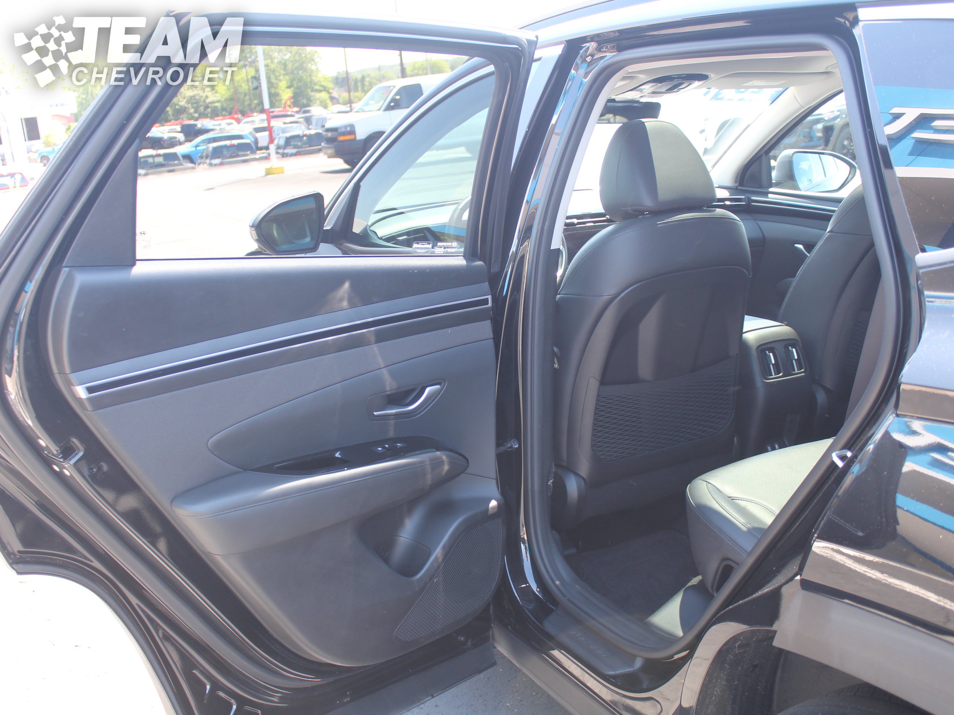 Used 2023 Hyundai Tucson Limited w/ Cargo Package AWD/4WD image 22