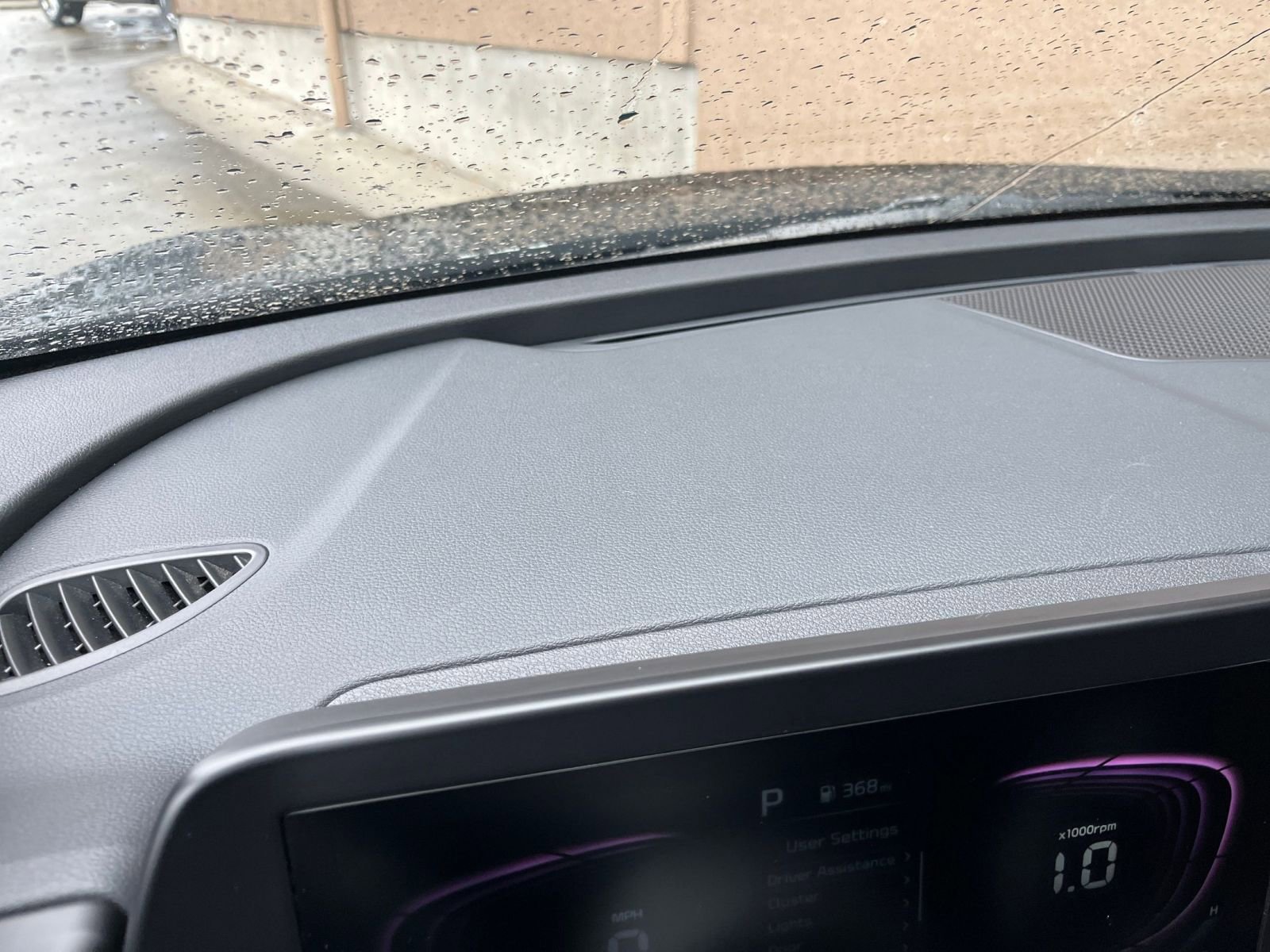 Used 2025 Kia Sportage LX image 34