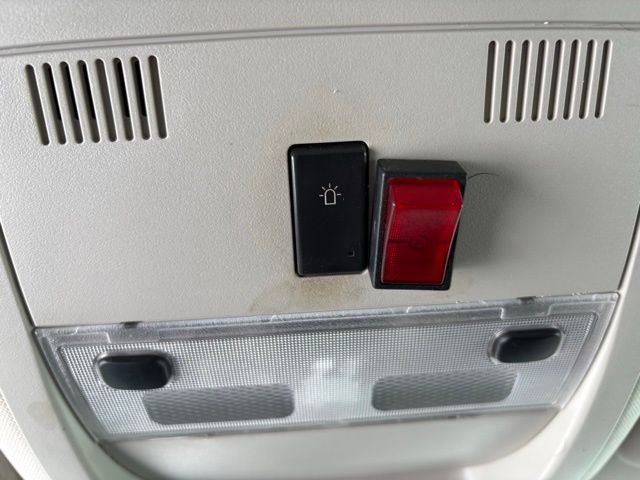 Used 2013 GMC Sierra 2500 SLT w/ Suspension Package, Off-Road image 23