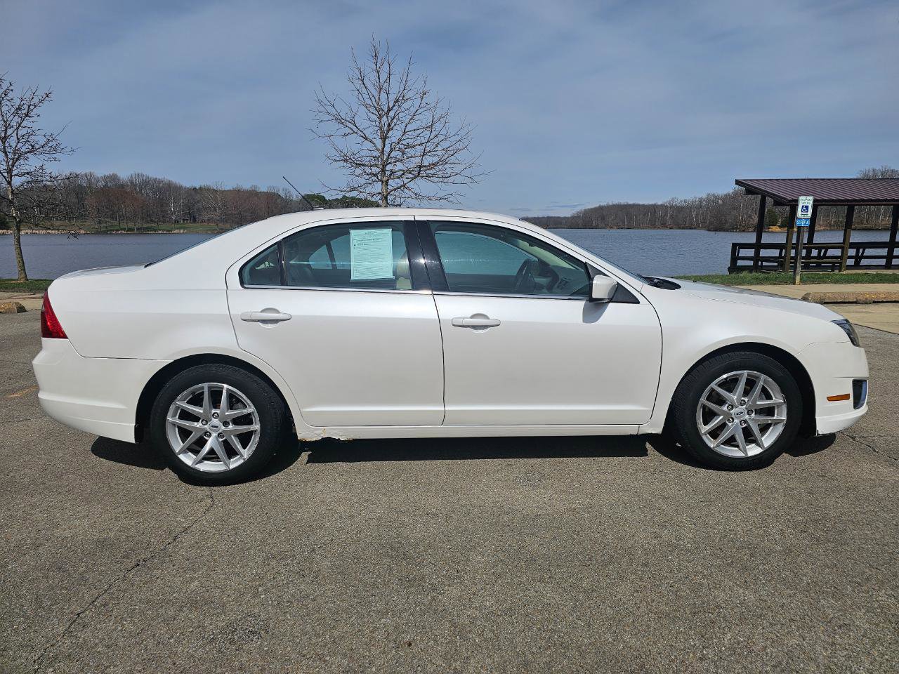 Used 2012 Ford Fusion SEL image 4