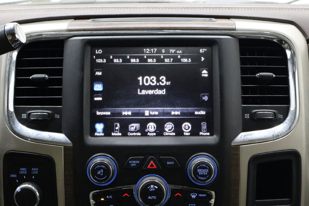 Used 2015 RAM 2500 Laramie AWD/4WD image 25