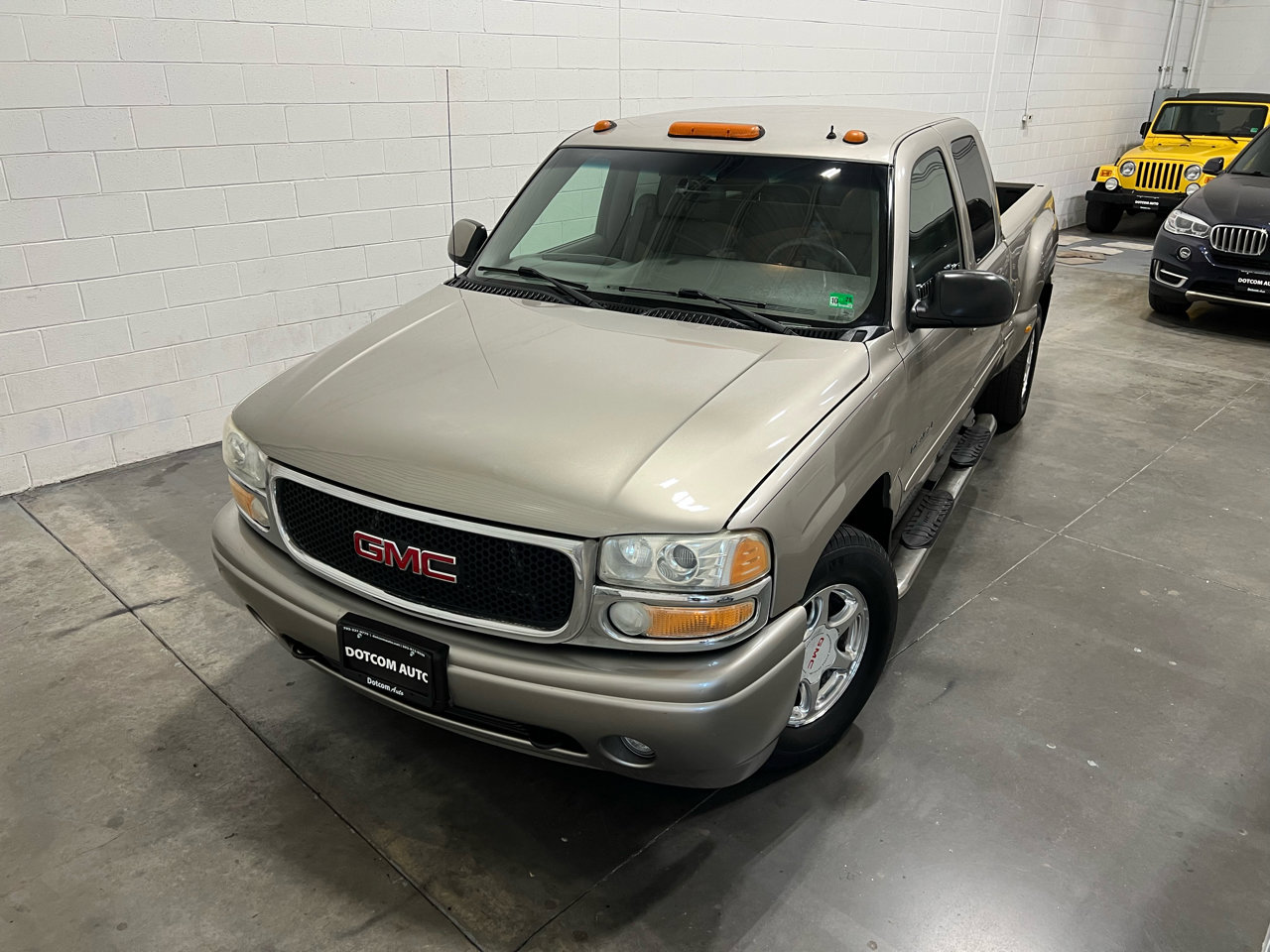 Used 2002 GMC Sierra 1500 Denali