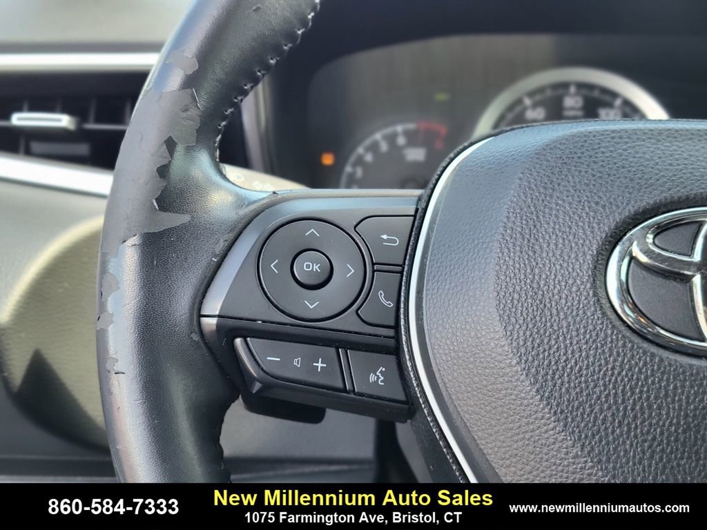 Used 2021 Toyota Corolla SE image 28